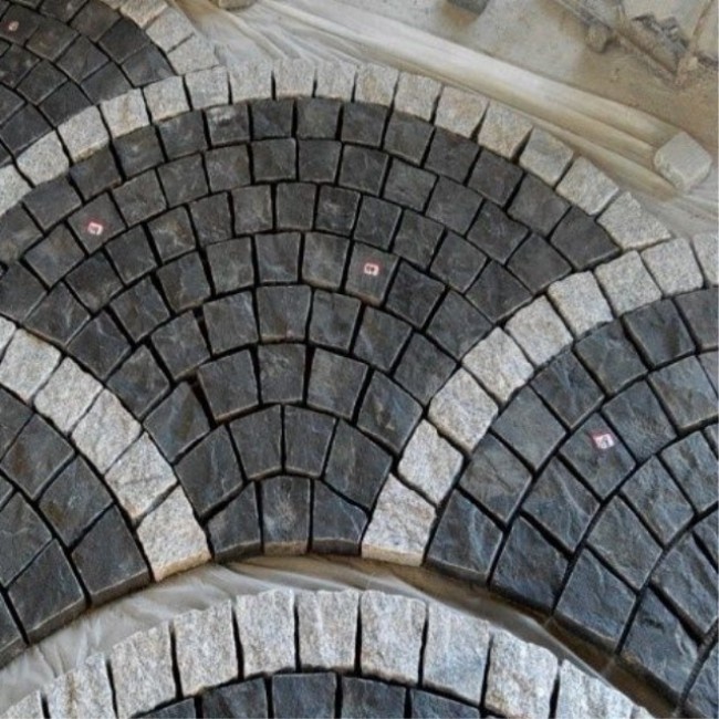 1 side natural split and 5 side sawn cut granite cobblestone